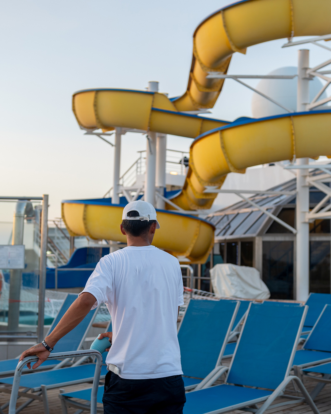 supervisor-pool-deck