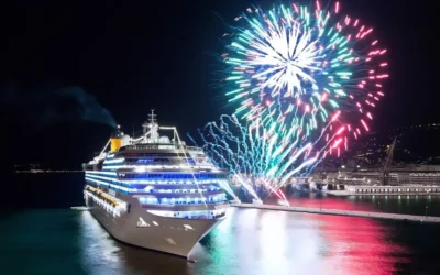 Costa Pacifica se torna o primeiro navio a assistir à queima de fogos de Santos